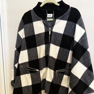 Black and White Poncho -One Size